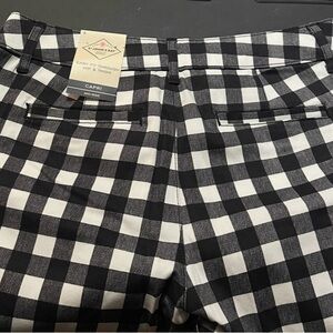 St Johns Bay Capri Pants Womens 8 Black White Plaid Gingham Check Mid Rise